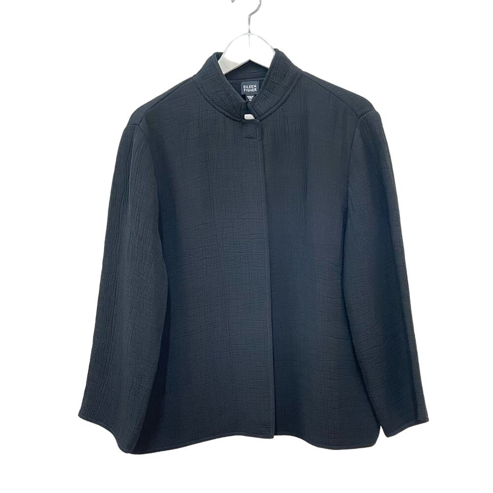 EILEEN FISHER Size M Black Textured Silk-Rayon Blend Magnetic Closure Jacket